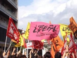 latina-corteo-vittime-mafia