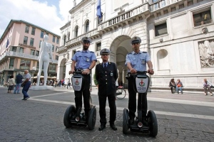 vigili-urbani-roma-segway