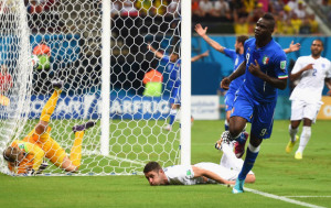 balotelli gol inghilterra