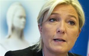 News-Le-Pen-Contro-Juncker