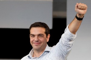 alexis_tsipras_pugno_chiuso