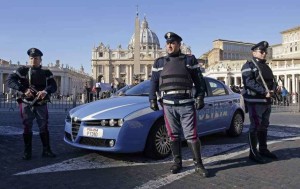 img1024-700_dettaglio2_polizia-vaticano-italia-3