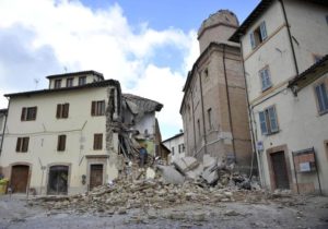 Terremoto sfollati verso il mare