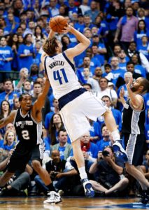 Nowitzki fade away