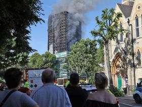 Incendio alla Greenfell Tower di Londra, aperta inchiesta 