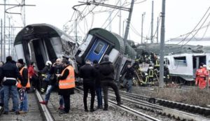 Deragliato treno proveniente da Cremona