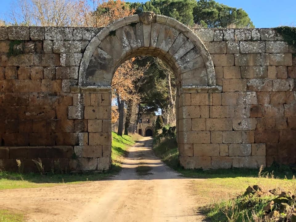 Porta di Giove II Amerina